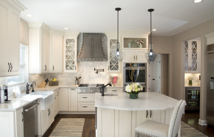 Chic Cameo Kitchen with Jefferson Door Style